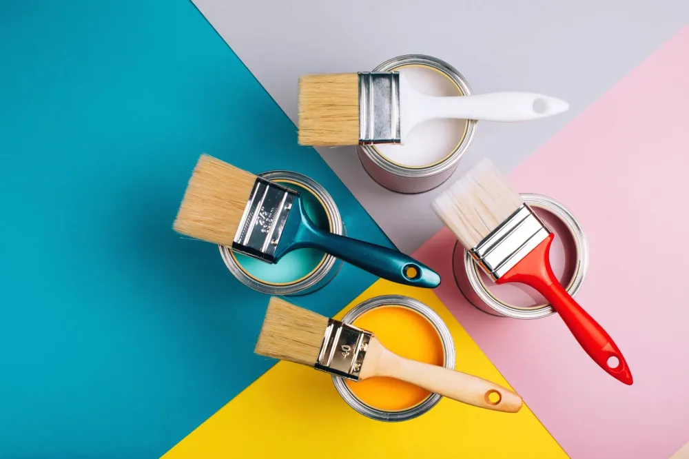 pot de peinture